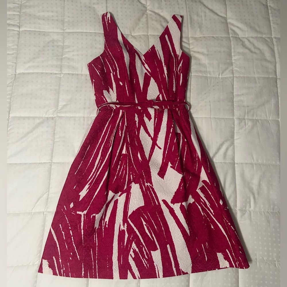 VINTAGE Sleeveless Fuchsia and White Print Fit-and-Flare Dress
